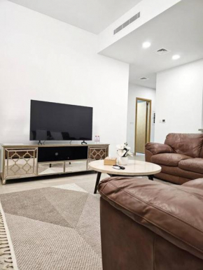Luxury downtown apartment with Burj Khalifa View